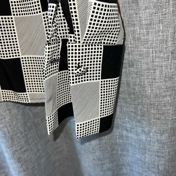 WOMEN'S Regina Porter Button Down Top Size 4 - Picture 2 of 6
